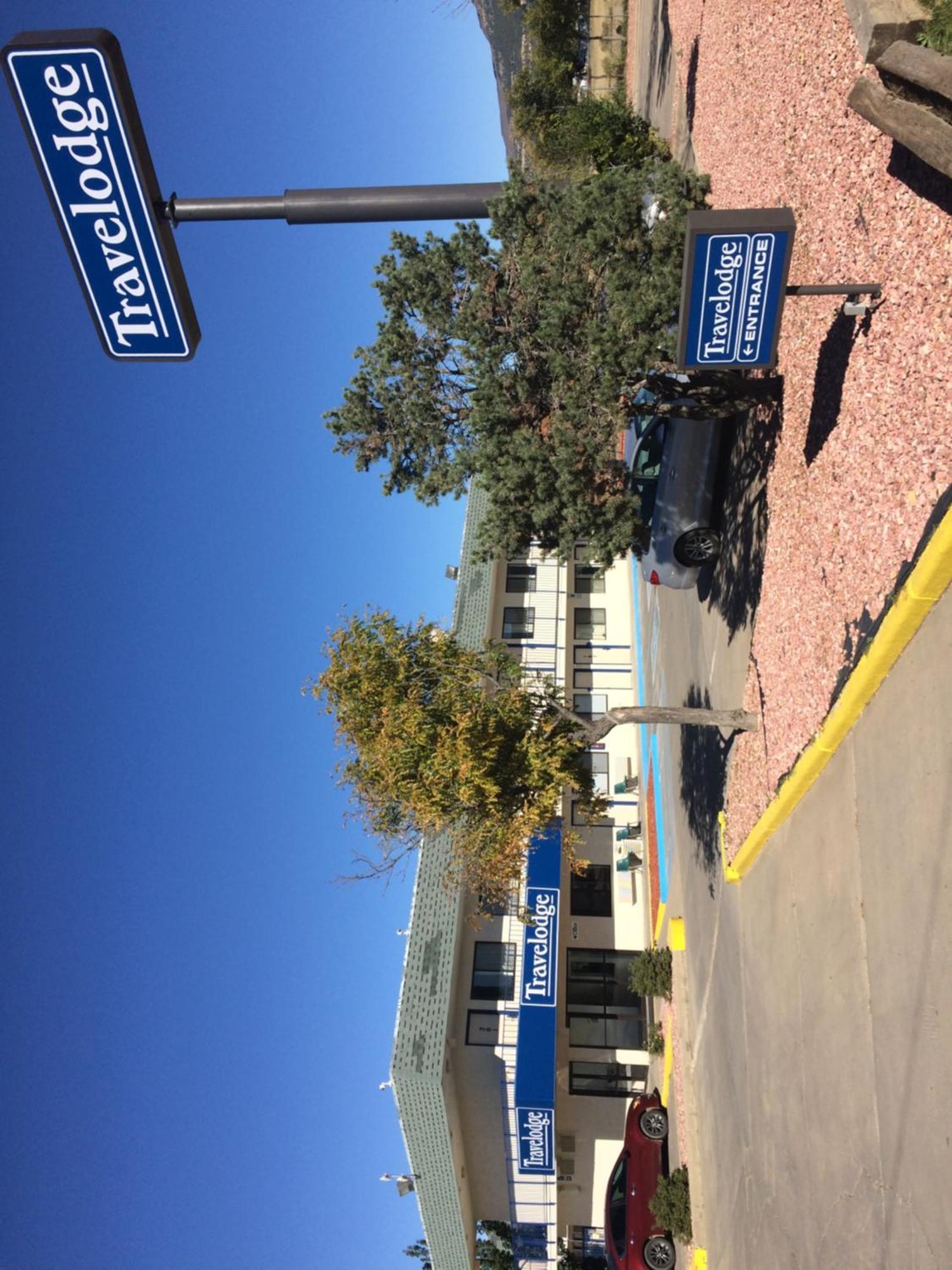 Travelodge By Wyndham Raton Exterior foto